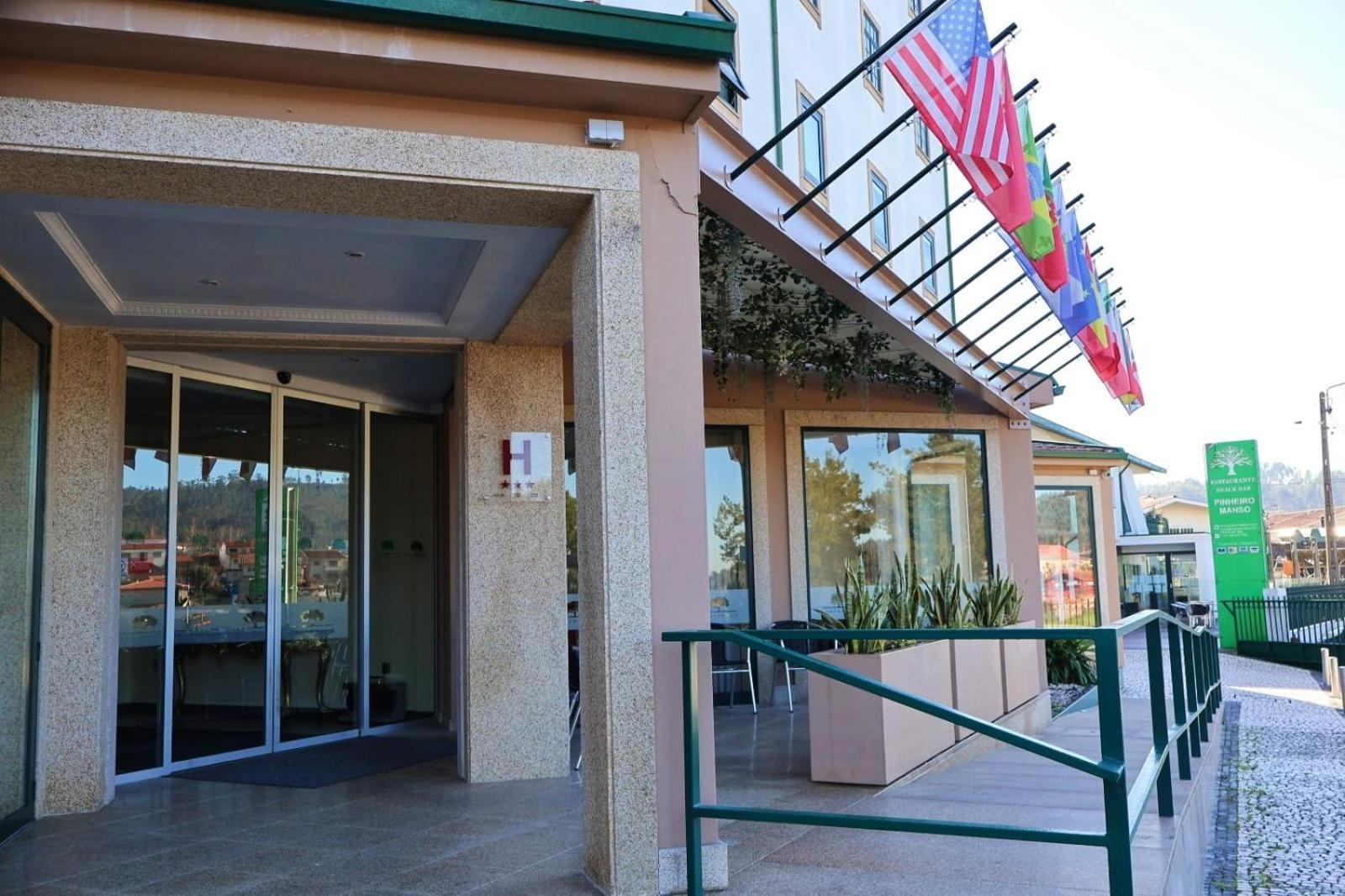 Hotel Santhyago Trofa Exterior foto
