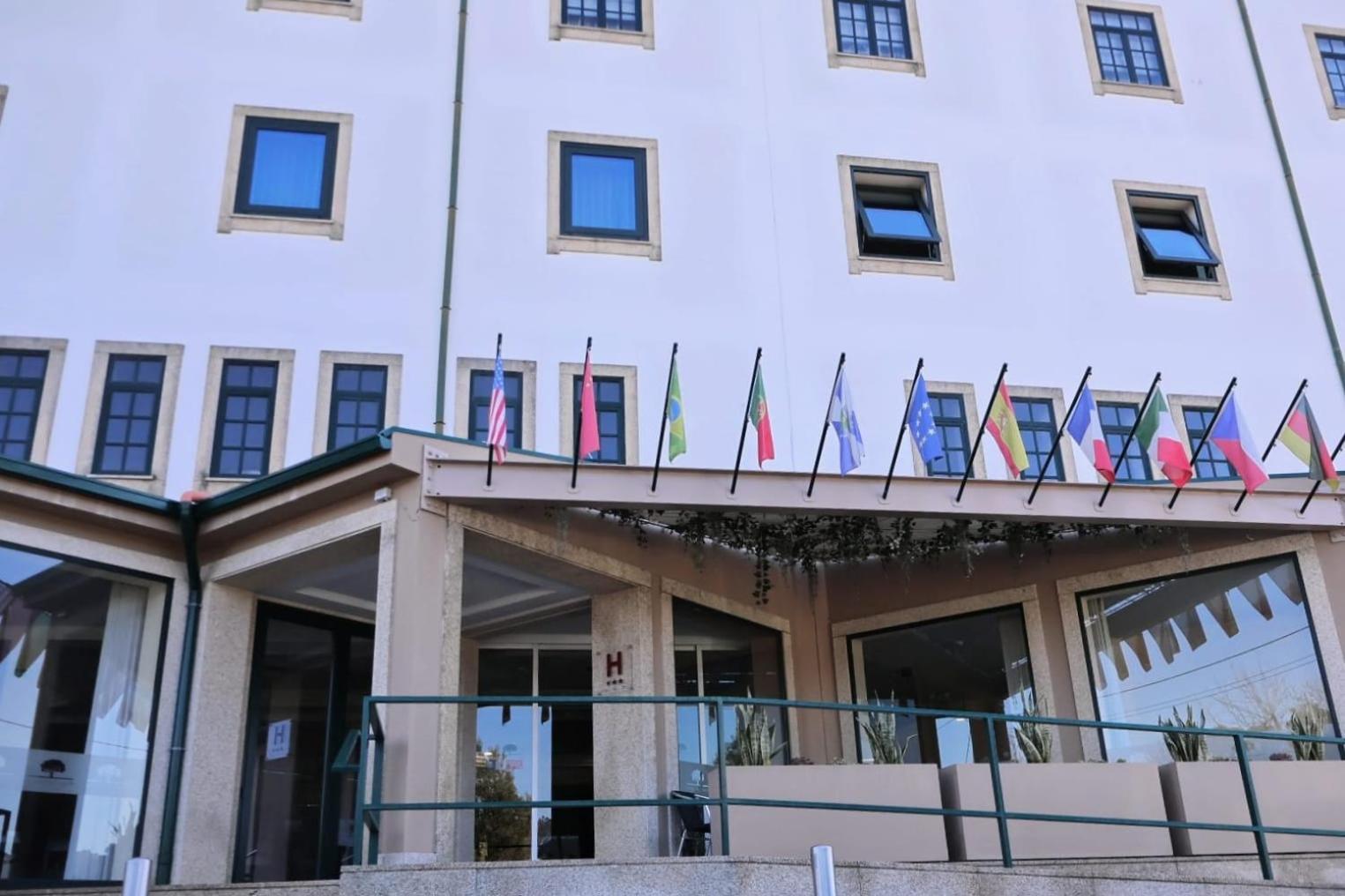 Hotel Santhyago Trofa Exterior foto